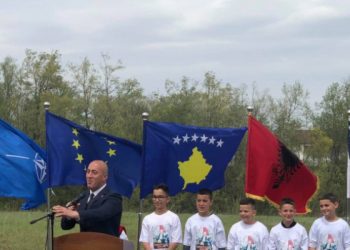 Shënohet 31 vjetori i tubimit gjithëpopullor për faljen e gjaqeve në Llukë të Deçanit