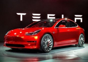 Tesla me fabrikë edhe në Rusi