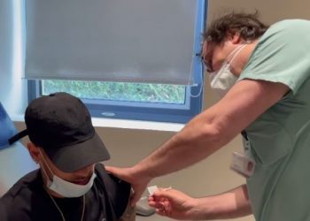 Vaksinohet Neymar: Pas shumë pritjeve, erdhi radha ime