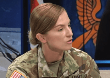 Pilotja që mori lavdata nga SHBA-ja: E ndiej veten si në borxh