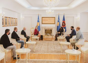 Në Ditën e komunitetit goran, Osmani priti në takim përfaqësues të këtij komuniteti