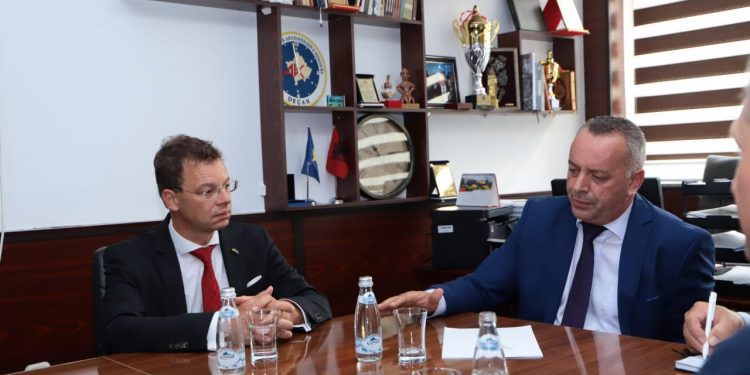 Ramosaj takon kryetarin e Shoqatës “Gjermano – Kosovare”, Jans Kudrer