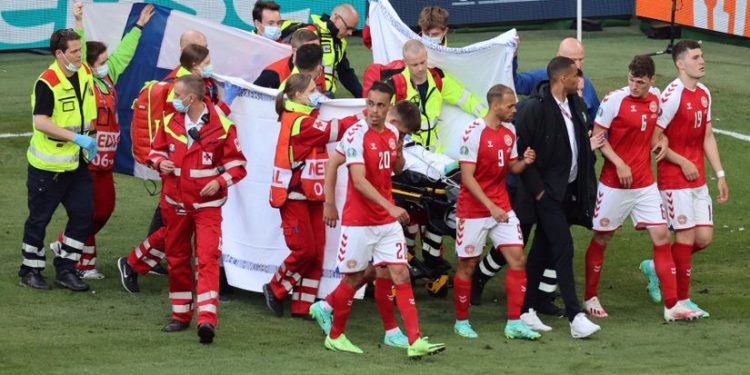 UEFA kritikohet për vazhdimin e ndeshjes pas sulmit të Eriksen