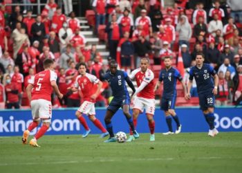 Finlanda fiton kundër Danimarkës