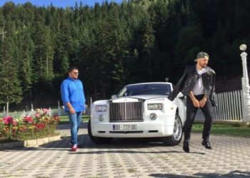 Ermal Fejzullahu dhe Gjiko lansojnë videoklipin “Sa t’kom dasht”