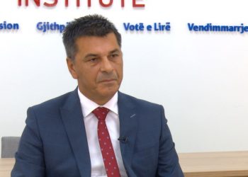 KDI: Vendimi për shkarkimin e Dakës, fillim i rrënimit të autoritetit unifikues të Presidentes