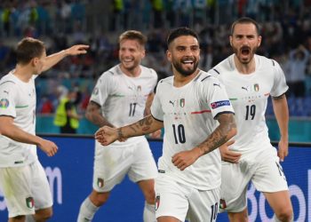 Italia shënon golin e parë