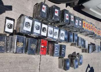 Kapen 300 kilogram kokainë në portin e Durrësit