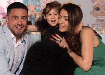 Nora dhe Roberti bëhen “bashkë”