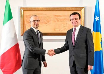 Ambasadori italian takohet me Kryeministrin Kurtin