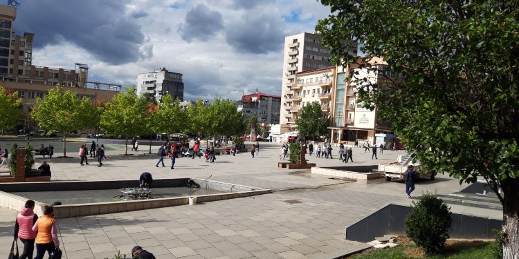 Përleshje me thika në Prishtinë, 2 të lënduar