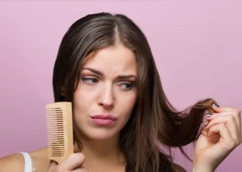 Rënia e flokëve lidhet me këtë sëmundje