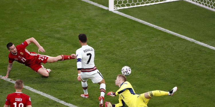 Ronaldo kryeson garën për golashënuesin më të mirë në EURO 2020