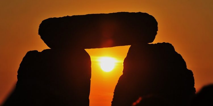 Solstici veror, frymëzim për studim mbi fenomenet diellore