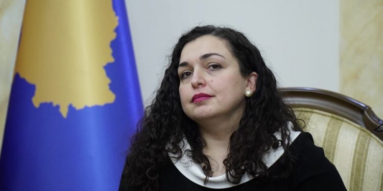 Presidentja e Kosovës udhëton për në Turqi, takim me Erdoganin