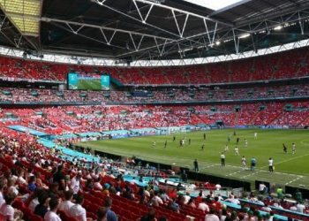 Rregullat për tifozët që hyjnë në stadium në ndeshjet gjysmëfinale dhe në finale