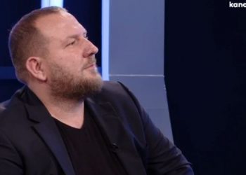 Fazliu: Njëri nga policët ma vuri gjurin në protezën që kam në këmbë