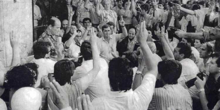 Haradinaj kujton 2 korrikun e vitit 1990: Përgjithmonë në kujtesën tonë historike