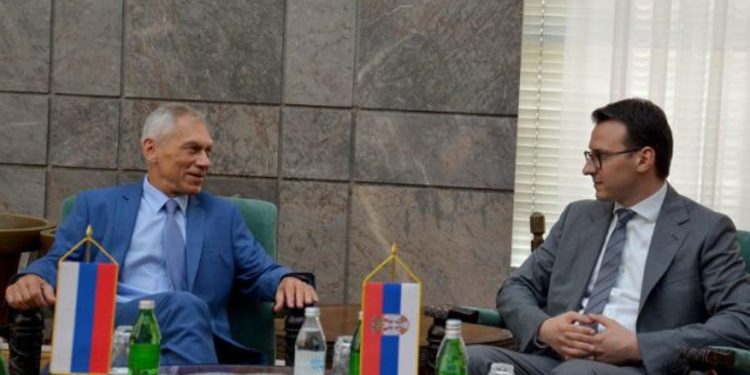 Petkoviq – ambasadorit rus: Të gjitha përpjekjet e Albin Kurtit çuan në pengimin e bisedimeve