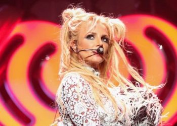 Fansat e Spears: Nuk duhet të lejojmë që asaj t’i ndodhë e njëjta gjë si Amy Winehouse