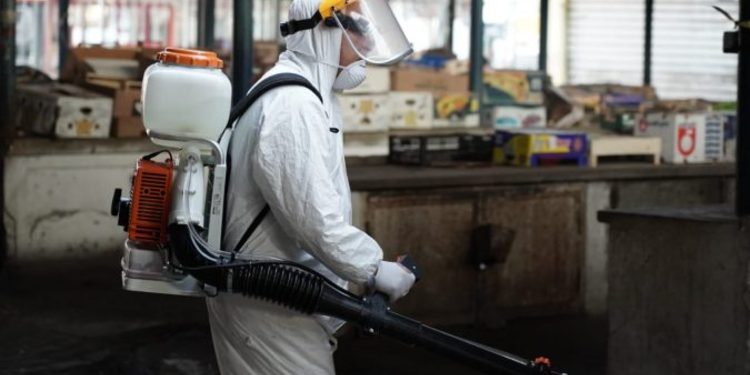 Vazhdon faza e 3-të e dezinsektimit hapësinor në Prishtinë
