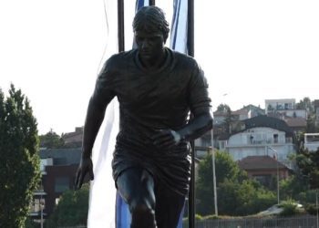 Zbulohet shtatorja e legjendës së futbollit, Fadil Vokrri