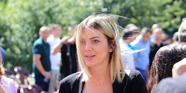 Natyra Kuçi: Qytetarëve të Deçanit po ju mungon vëmendja e pushtetit qendror
