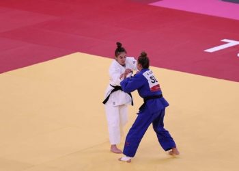 Nora Gjakova arrinë në gjysmëfinalen, mund sllovenen Kaja Kajzer