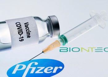 Vaksina Pfizer do të kërkoj miratim për të shtuar një dozë të 3-të