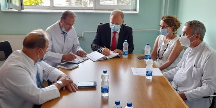 Për 6 muaj u kryen 180 operacione, në Klinikën e Kirurgjisë Torakale