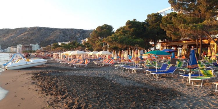 Vendet turistike rritin ndjeshem çmimet paketave