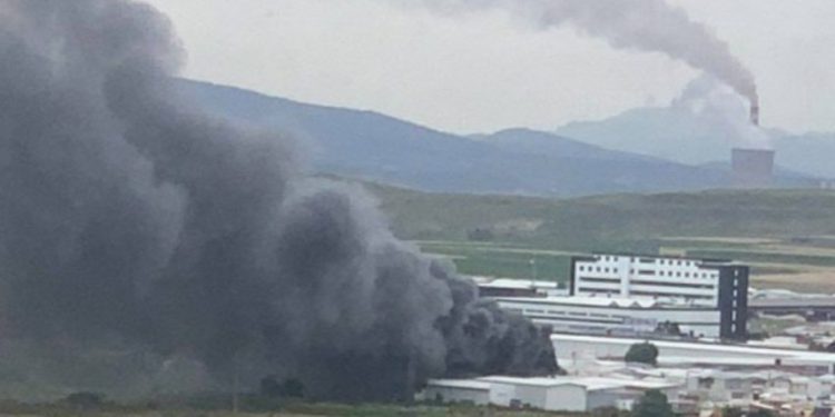 Policia jep detaje për zjarrin në Prishtinë: 2 persona kanë mbetur të lënduar