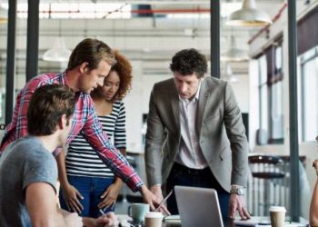 Ja si të lësh përshtypje të mirë te shefi