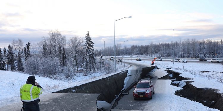 Alaska goditet nga tërmeti me fuqi 6.9 ballë