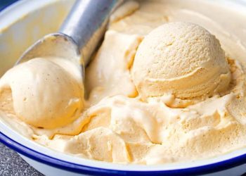 Akullore shtëpie me qumësht