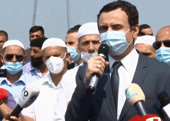 Kurti nga varrimi i 18-vjeçares: Të sjellim drejtësi për të dhe të gjitha viktimat e tjera