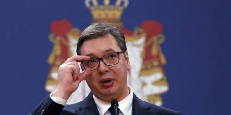 Vuçiq: E pakëndshme të flasësh me Kurtin, ai nuk flet për të ardhmen