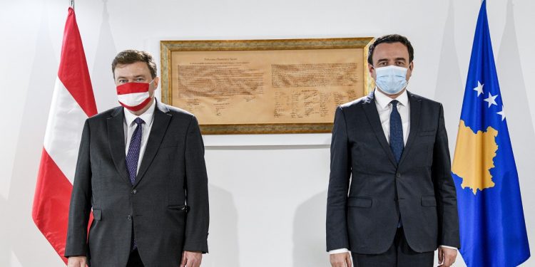 Kryeministri Kurti priti në takim ambasadorin e Austrisë, Christoph Weidinger