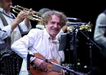 Bashkësia e Korçës: Gjithçka është mbyllur, Bregoviq do të performojë në festë