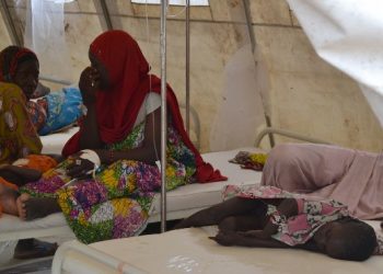 Nuk i ndalen të këqijat Nigerisë, përveç koronavirusit përballet edhe me kolerën