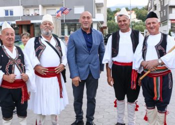 Haradinaj: Festivali “Eshkë e ndezur mbi Shkëlzen” bashkon shqiptarët nga të gjitha trojet