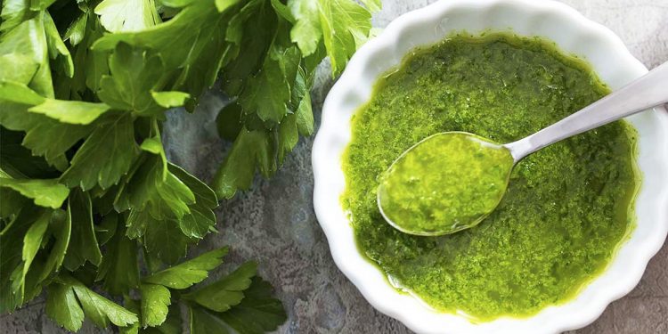 Sos me hudhër dhe magdanoz