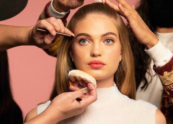 Cila më e përshtatshme për vetullat, lapsi apo pluhuri?!