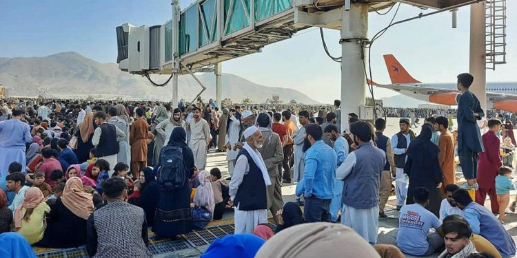 Flasin afganët në Shqipëri, shpresa për një jetë të re…