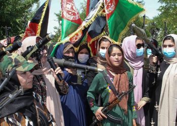 Protesta për të drejtat e grave, talebanët përdorin gaz lotsjellës