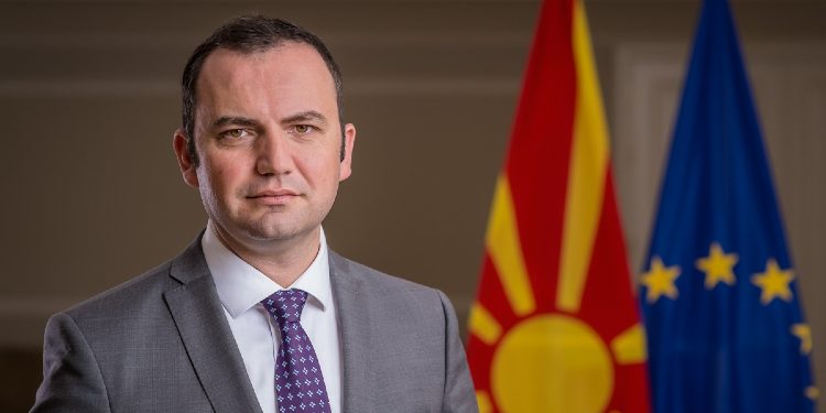 Ministri i Jashtëm i Maqedonisë së Veriut: Mbledhjet me qeverinë kosovare hapin kapitull të ri