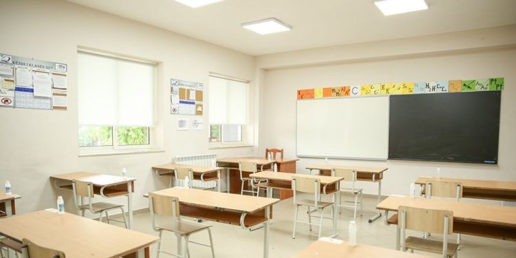 Merret vendimi, mësimi shtyhet deri më 26 Shtator