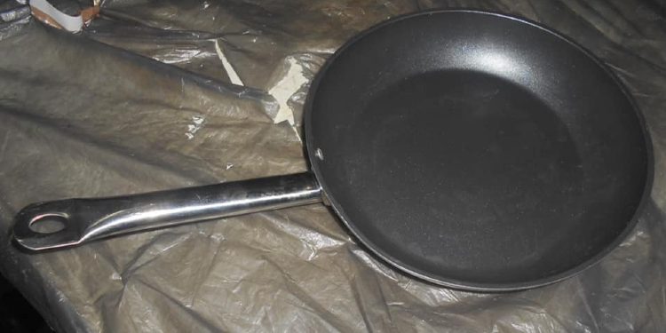 Stafi i Burgut të Dubravës zbulon drogën në bisht të tiganit