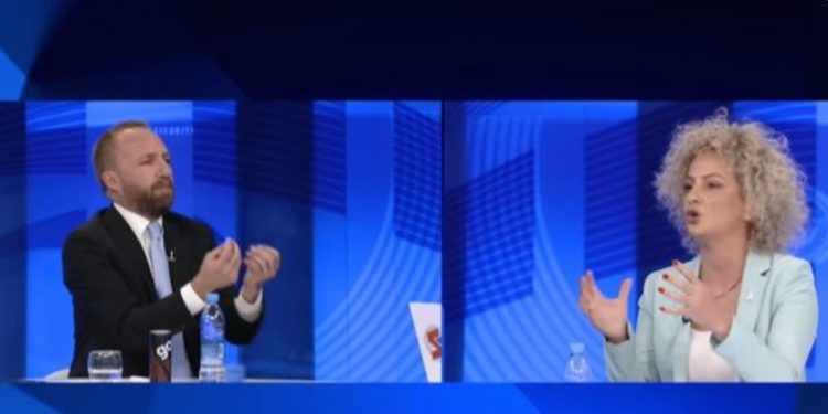 Përplasje në mes Kadaj-Bujupi dhe zyrtarëve të PDK-së