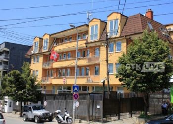 Ambasada e Zvicres në Kosovë: Votoni, zëri juaj ka rëndësi!